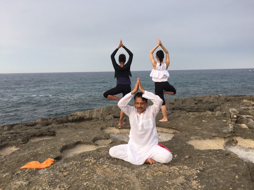 IndEmbTripoli's tweet photo. Second International Day of Yoga in Malta , June 21, 2016
#YogaDay https://t.co/A7MXd8c2KM
