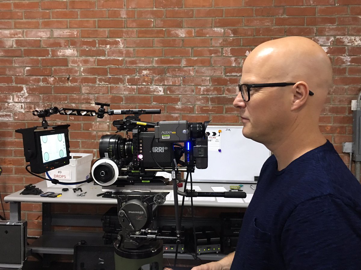 CameraDivision's tweet photo. @notthefakeSVP Prepping at #thecamerahouse https://t.co/UGNNCkOWog