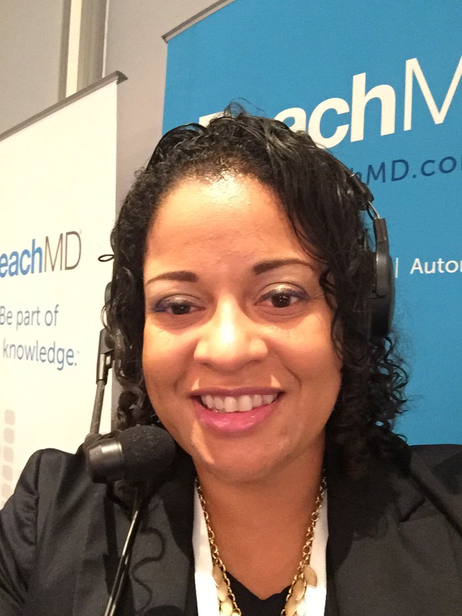 RMDProducer's tweet photo. @ReachMD @OmniaEducation #WHAV on the mic w/ Drs David Gandell &amp; Anita Nelson #womenshealth education rocks!! https://t.co/MWYLmX3Lbn