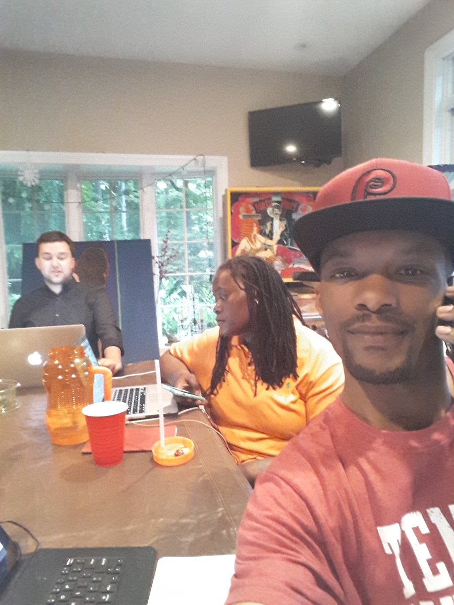 TheAuthentic's tweet photo. #familycalltime collective team effort reaching out to voters... #ProudToBePA https://t.co/INH5hlfAVk