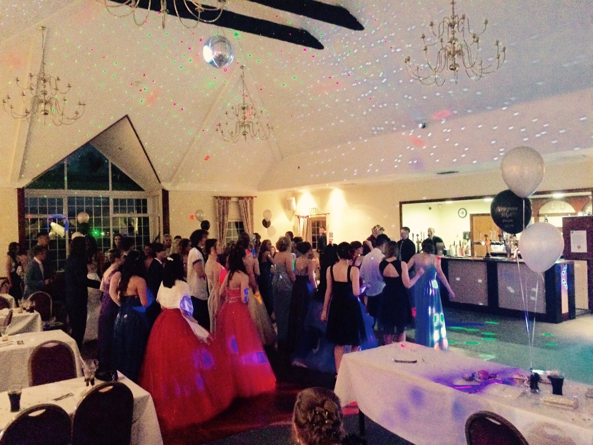 Slide to the left, slide to the right! Criss-cross!!! @NewportH #year11prom