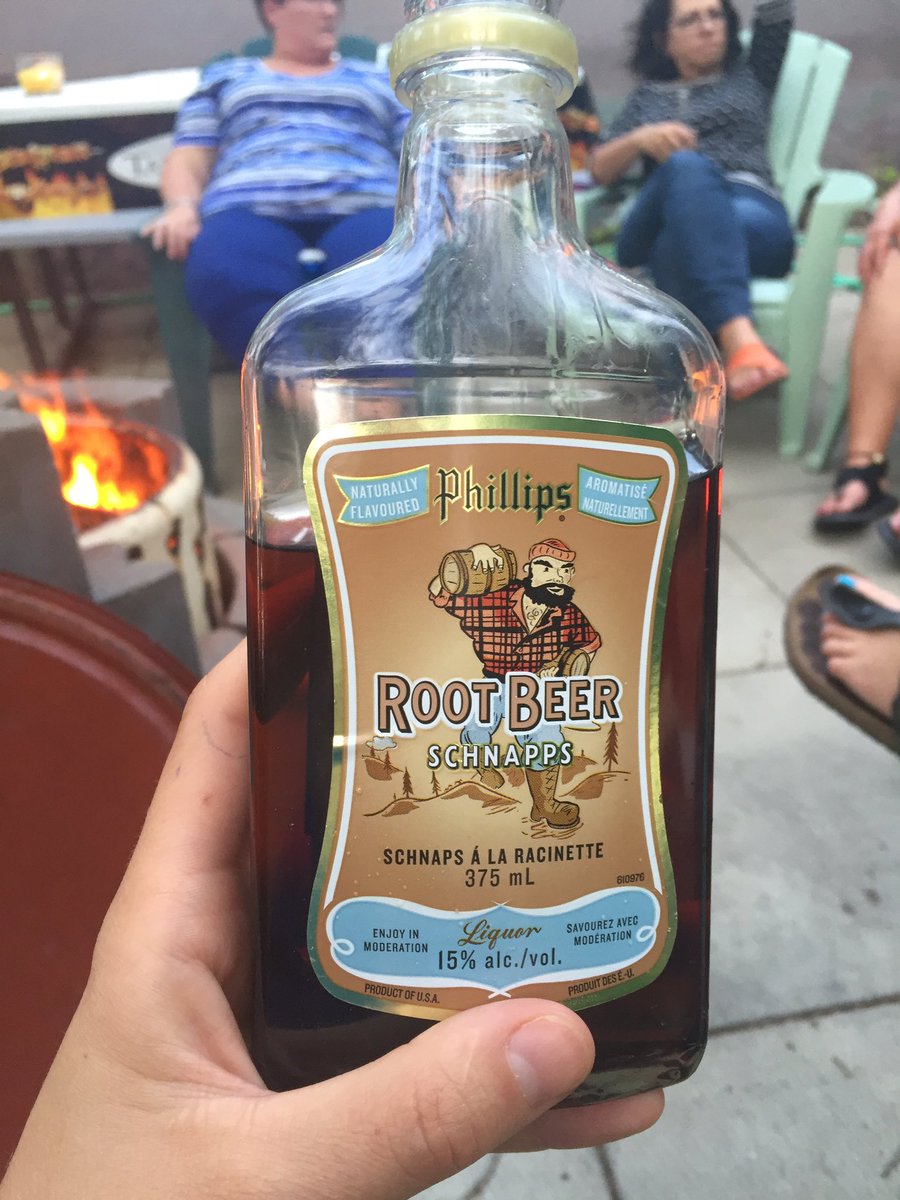 Roxanne Weech (@roxxxy11) on Twitter photo 