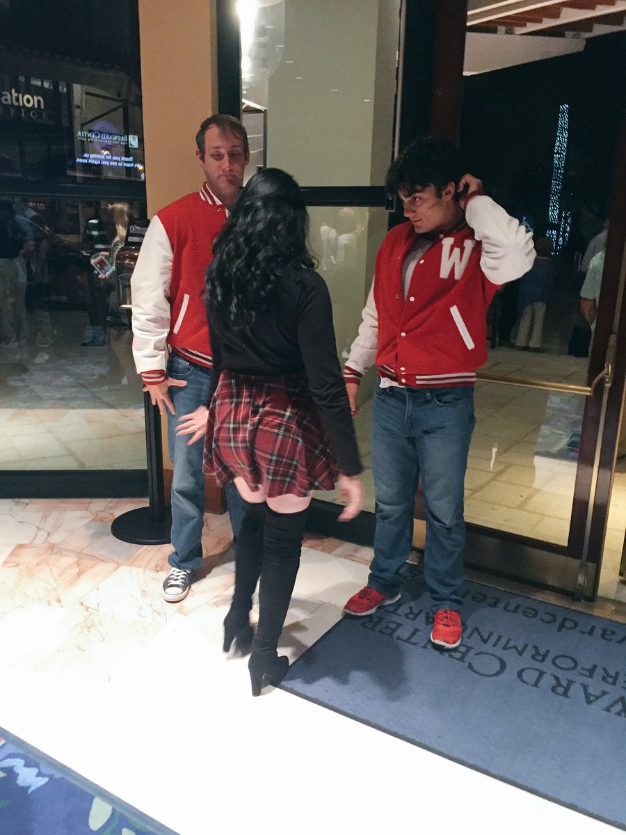 haIebop's tweet photo. Color me stoked #heathers #kurtkelly #ramsweeny https://t.co/CP3h0Hd0q8