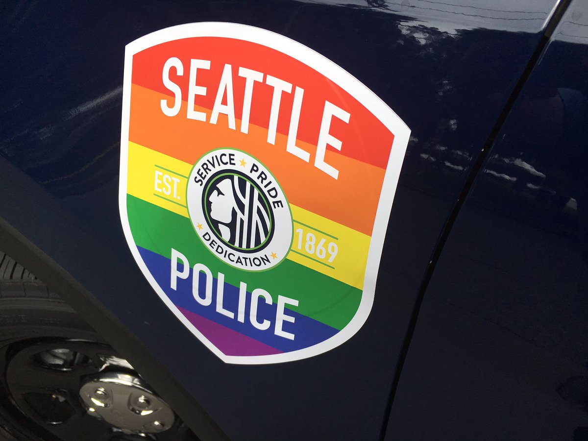 stevekigginstv's tweet photo. Check out @SeattlePD's newest cruiser. #SeattlePride #Q13FOX https://t.co/6RDxJ4LafJ