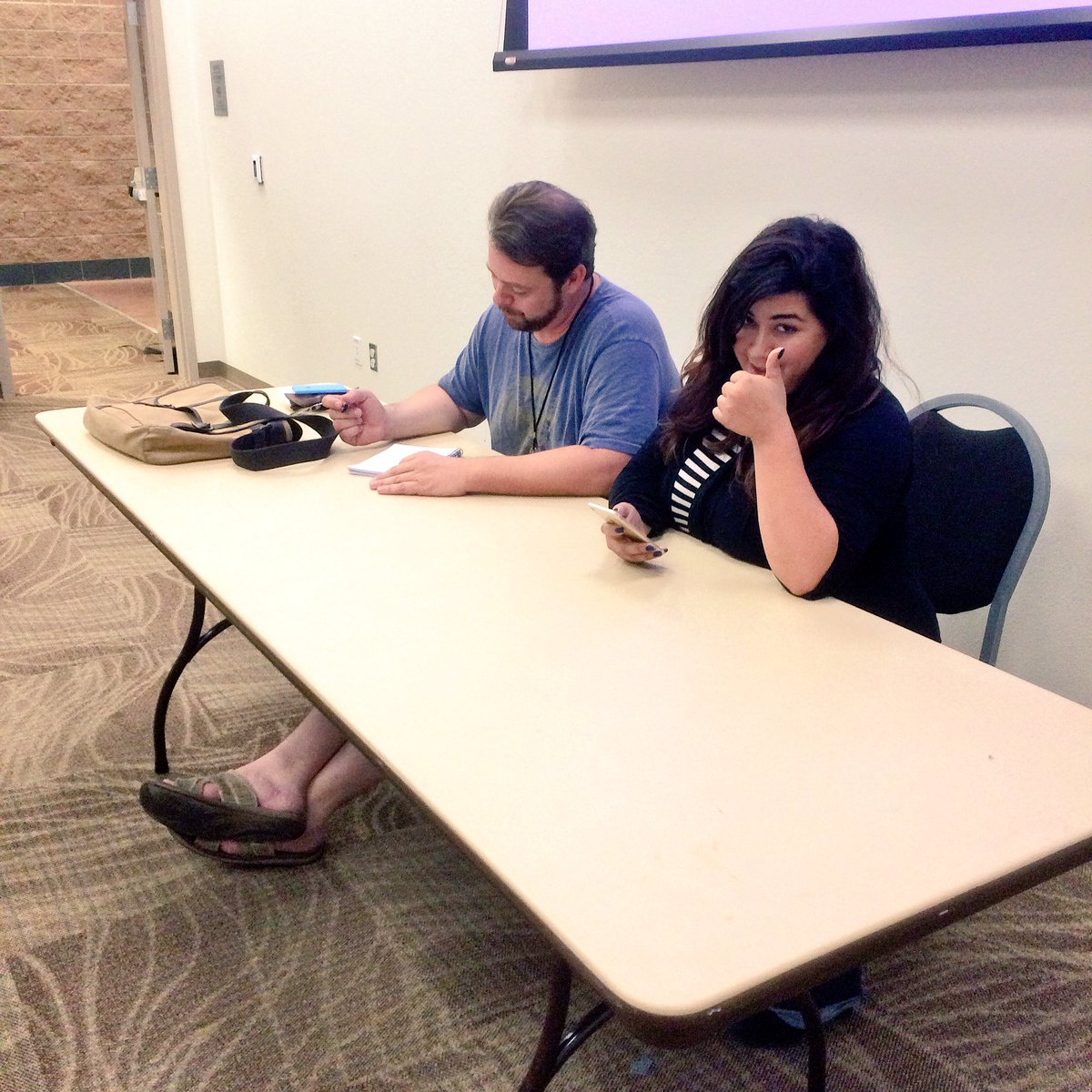 KoyaCon's tweet photo. Hanging out in @InmanJeremy's panel, also featuring @leahrooo! https://t.co/ZdYutvGPHB