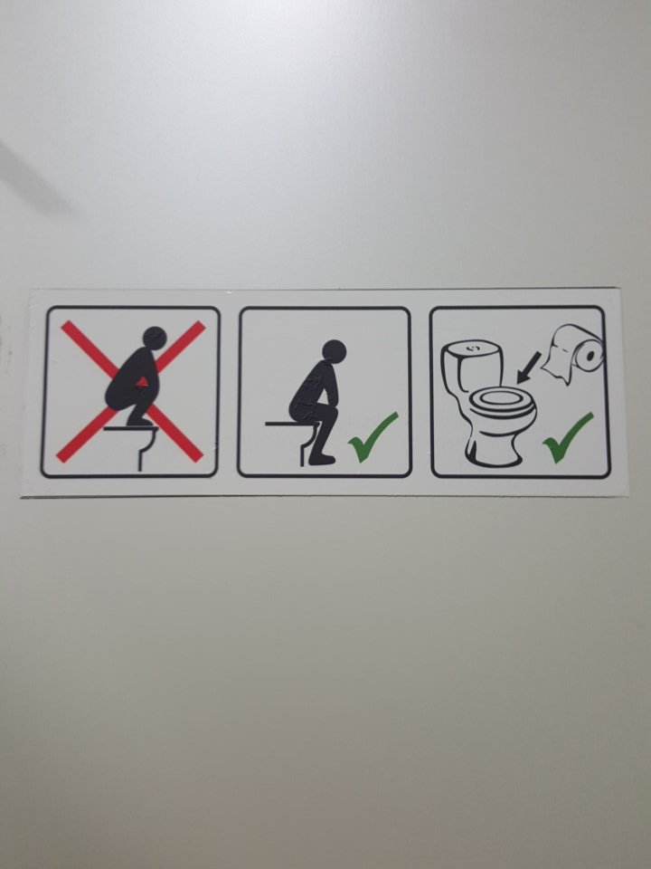 Josephmacquade's tweet image. Thank you Cairns airport #GreatInstruction #WasClueless
