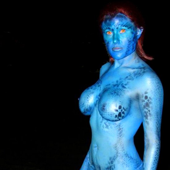 Mystique Cosplay Porn - Very yummy @Clipxs18 Tweet added by Cosplay & G...