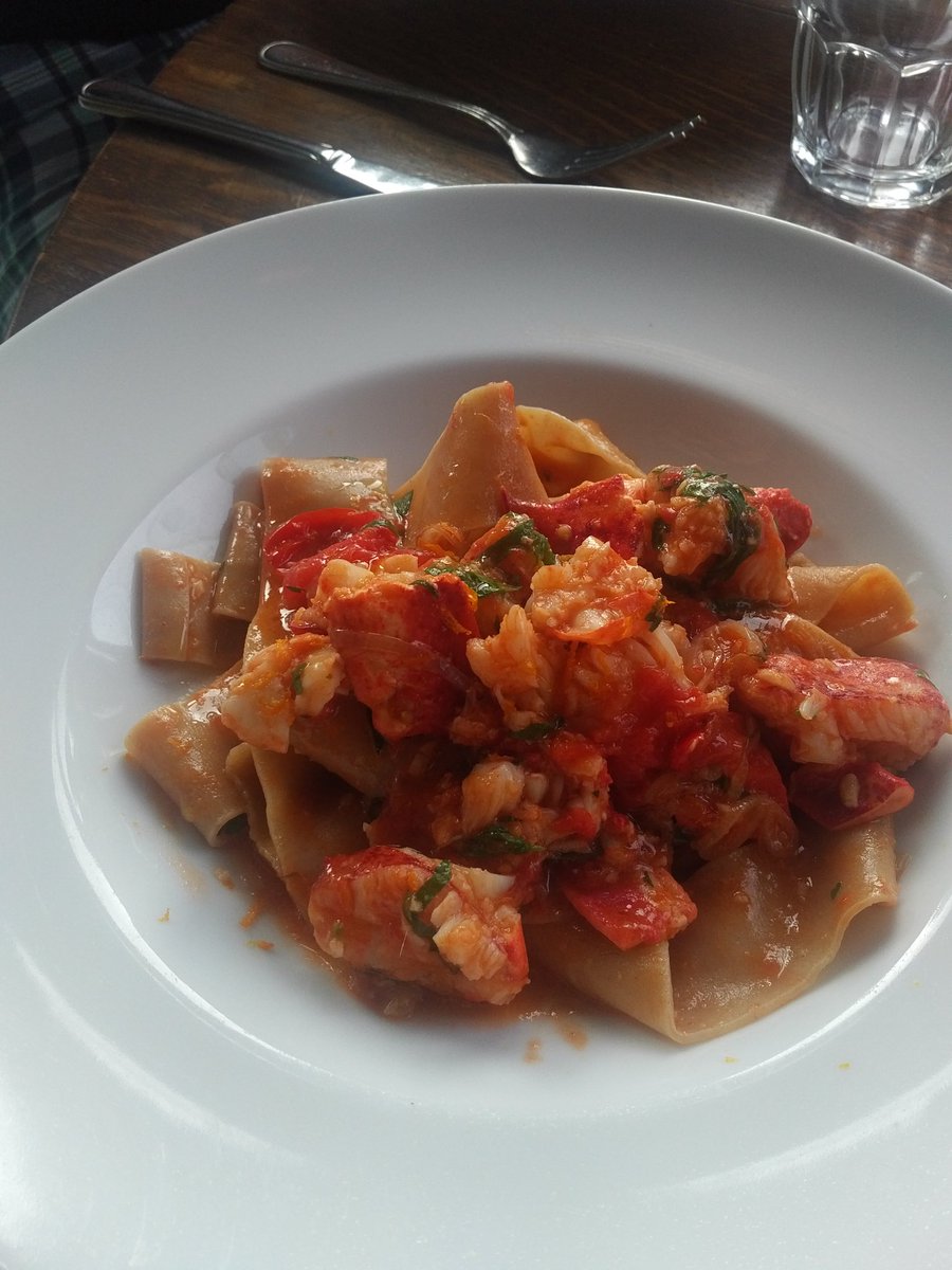 MTLWINEGUY's tweet photo. Amazing meal paired with perfect wine!! #privateimport #lagerla #Bruni @ImpastoMtl @Sfaita @Jessica_cooks @dpen1013 https://t.co/nmXTcuttJ8