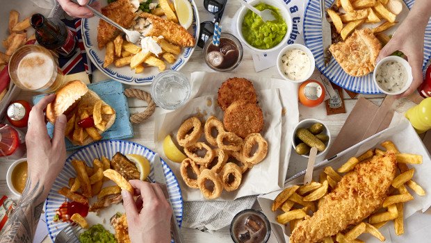 Late night food delivery service in most Berkshire towns, tidd.ly/be98d385  #reading #slough #Berkshire