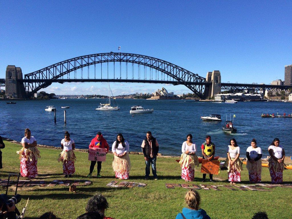 HelloHappyTalk's tweet image. Our neighbours brothers &amp;amp; sisters @350Australia #standupforthepacific