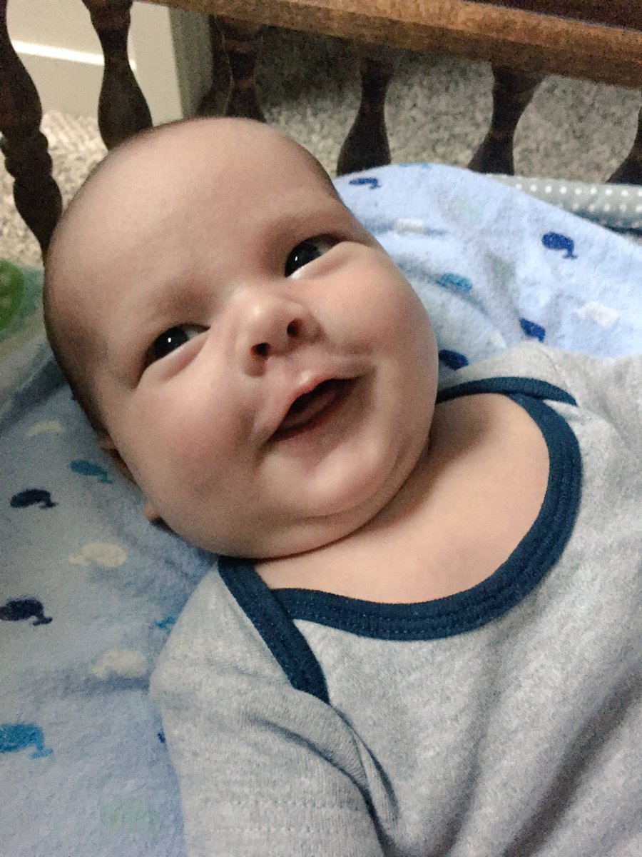 TessaLynae22's tweet photo. Excuse me while I die of cuteness😭😍❤️ #MyPerfectBaby https://t.co/A2j2qdYdjo