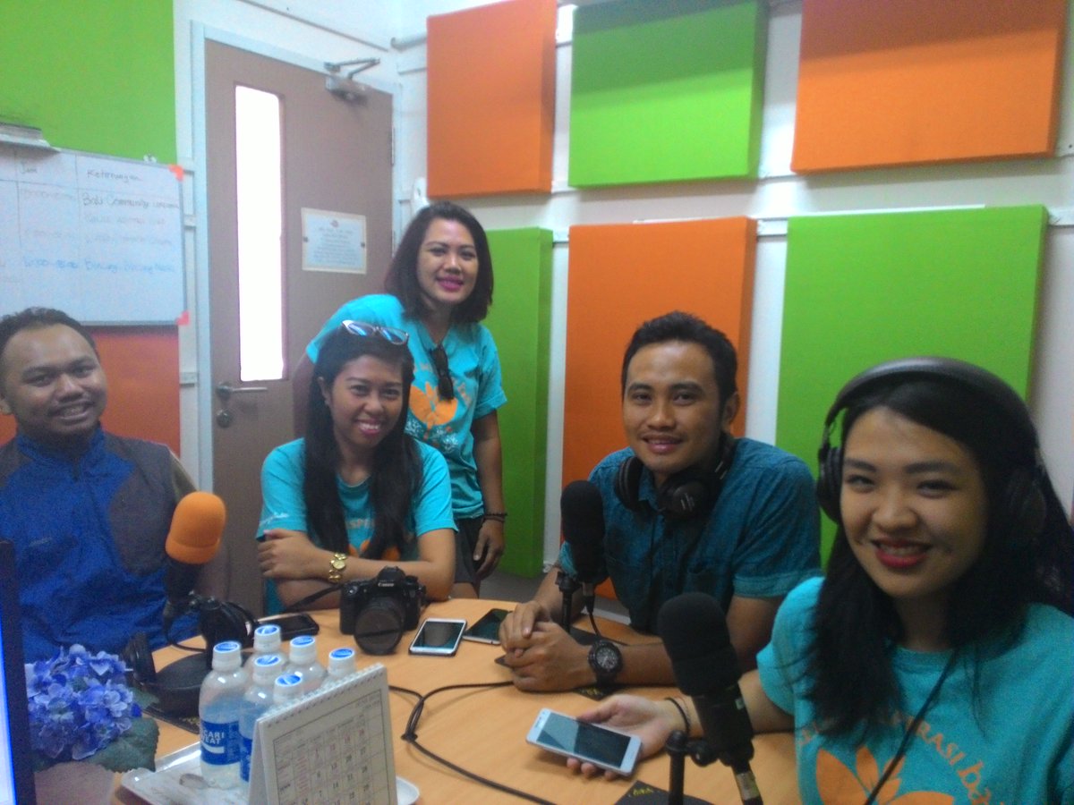 sonora_bali's tweet photo. Yee pagi ini di #BaliCommunity kita kedatangan temen2 dari @KI_Bali https://t.co/OAXtZ5nbE8