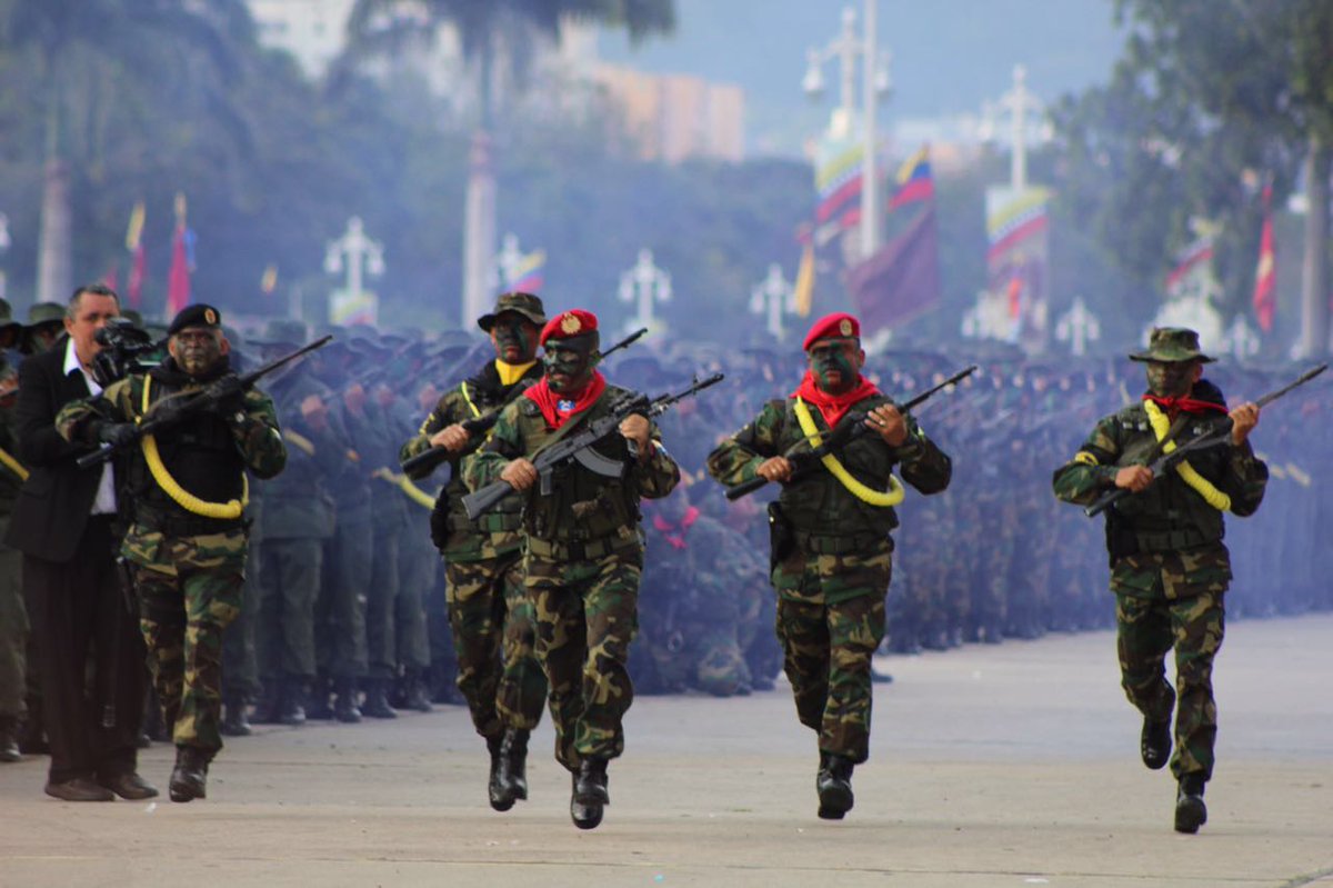 FAES del Ejército Bolivariano Clwq707XEAAbQ-Q