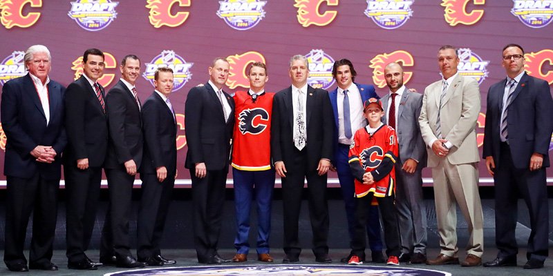 NHLFlames's tweet photo. Squad. https://t.co/EFutgVGX8N
