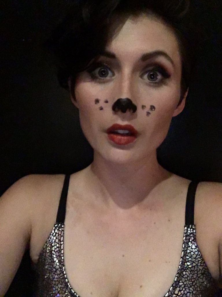 crystalarnette's tweet photo. #notasnapchatfilter @LOCKEDUPBTCHES @thepitnyc #backstageselfie #QueerCom • 10:30p • $10 ❤️🐶💛🐱💚🐶💙🐱💜 https://t.co/ueuourJUC0