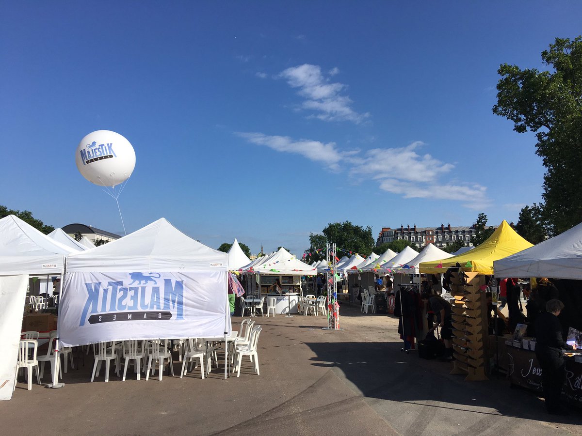 Je serai pendant deux jours dans les allées de Paris est ludique. J'espère tous vous y voir :)