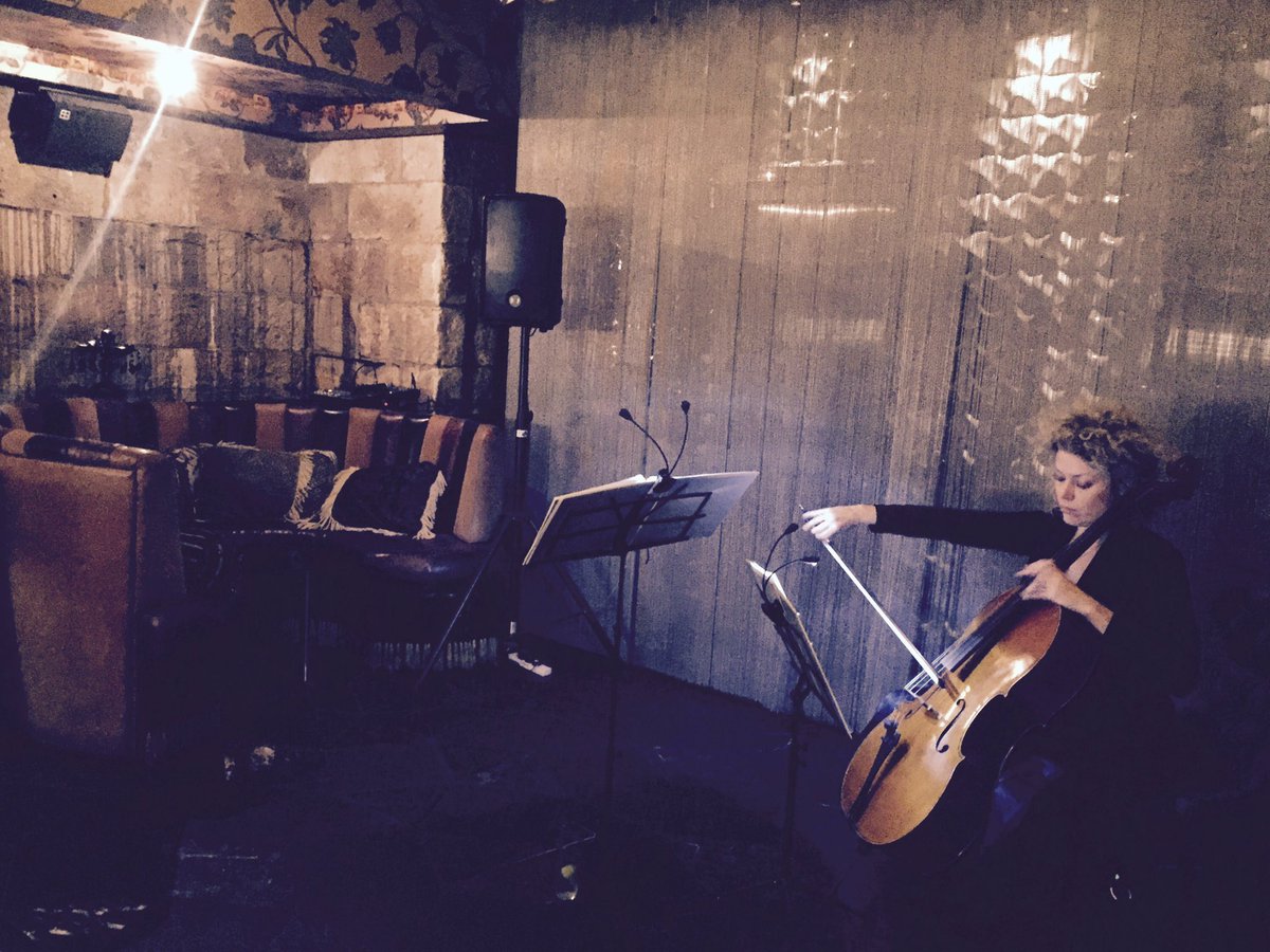 WeddingStrings's tweet photo. #wow fabulous #string #musician looking the part for a fabulous evening. #sessionsentertainment https://t.co/jIIOxr4xEE