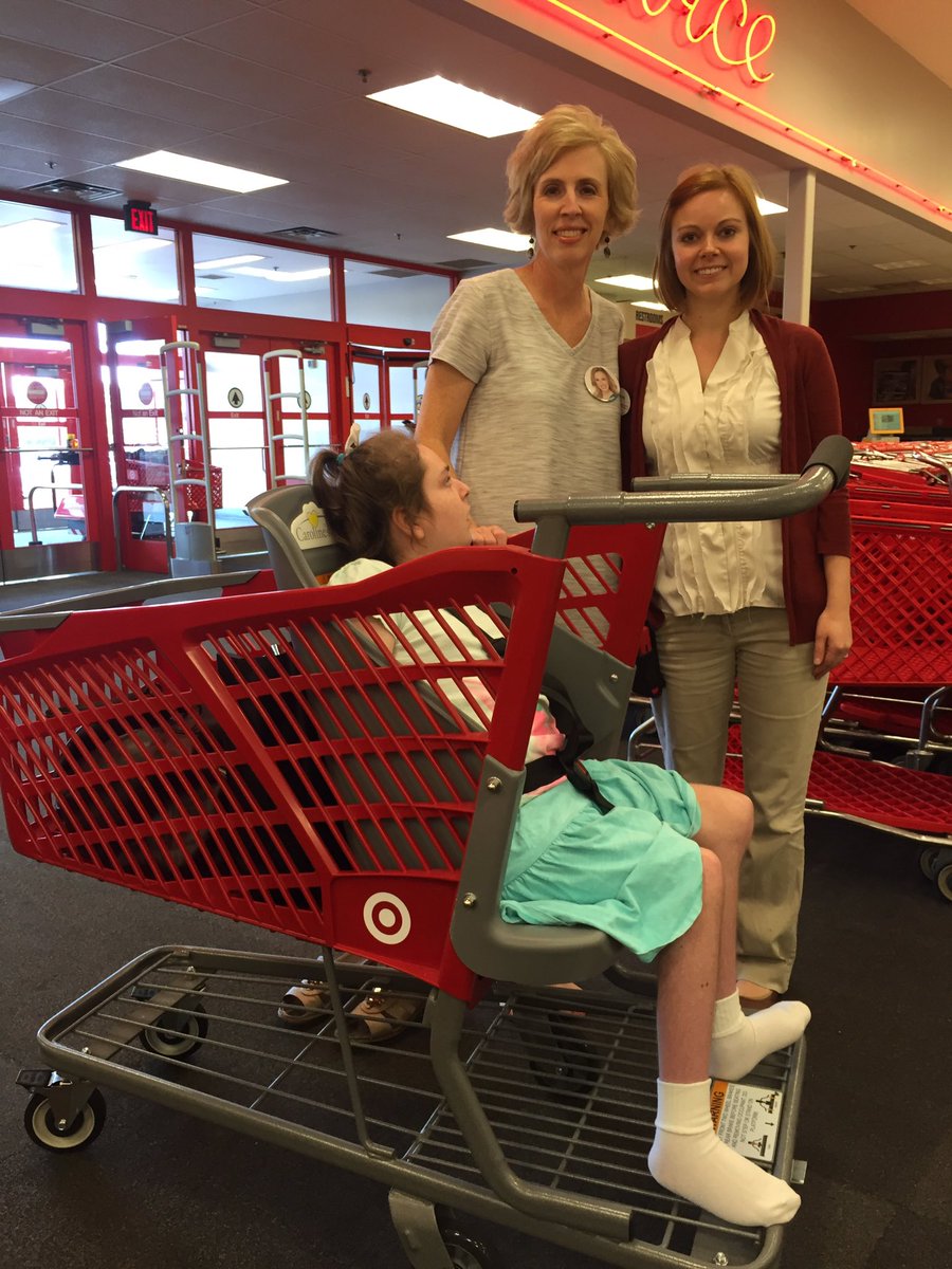 MMcHenry1376's tweet photo. D359 hosting Mrs. Long creator of Caroline's cart! #amazing @naylor_evan @BRossTarget @DavisShana @MonMichelle6 https://t.co/ZlmdrxEjQm