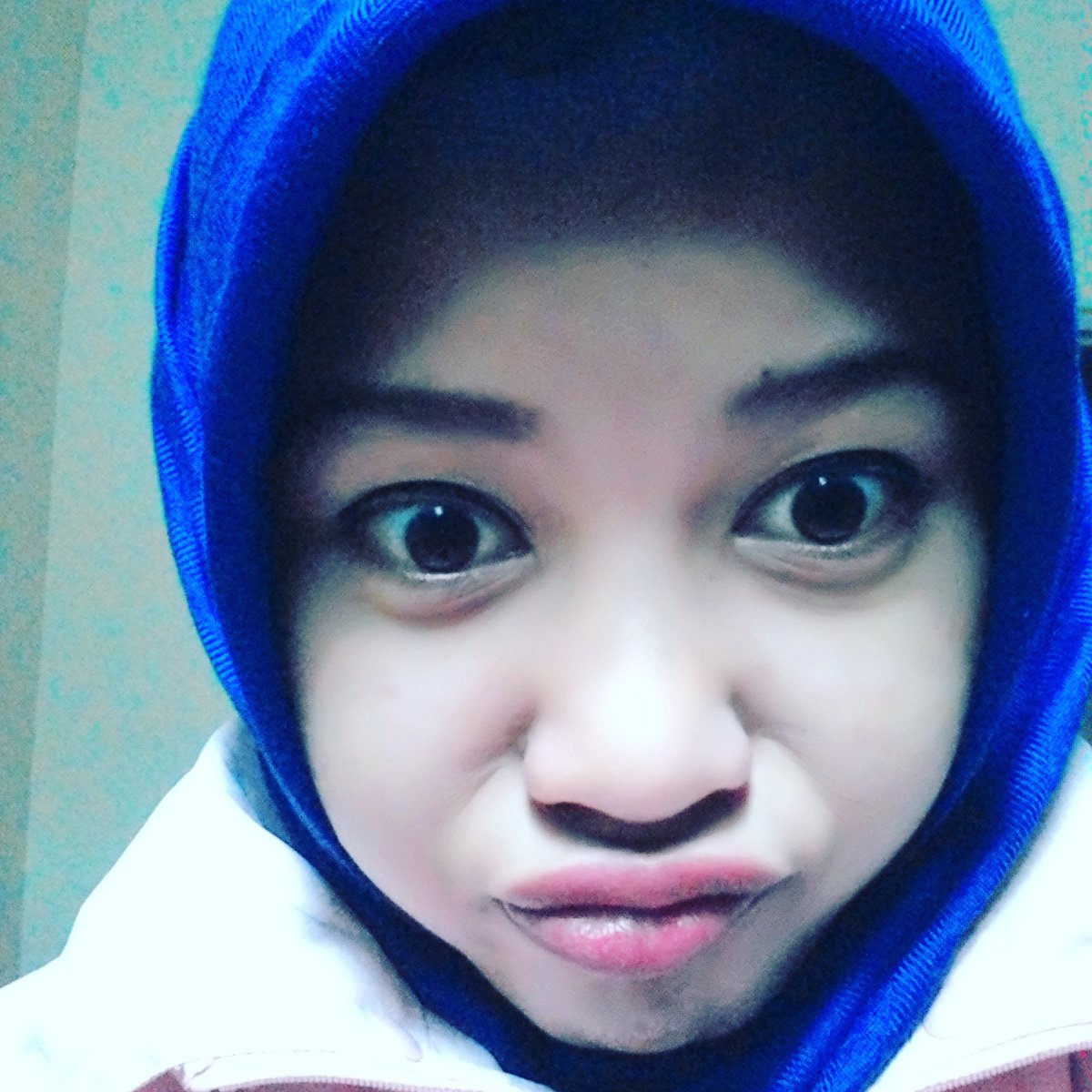 Fina Zakiatus S (@szakiatus) on Twitter photo 