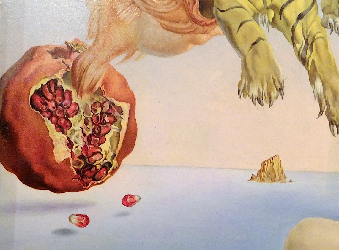 Salvador Daliサルバドール・ダリ《目覚めの一瞬前に柘榴の周りを蜜蜂