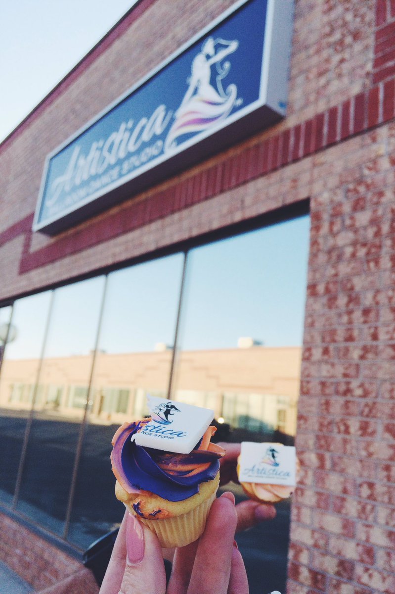 artisticadance's tweet photo. Thank you #aurora for stopping by our Open House yesterday!  #whatshappeningaurora #ballroomdancing #TGIF https://t.co/8DALzJ5vPr
