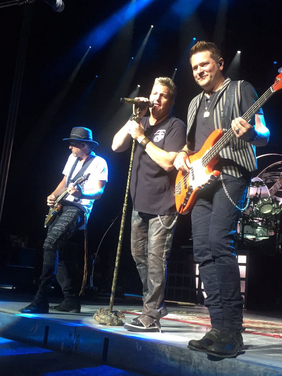 Kelly Griffin tweet media