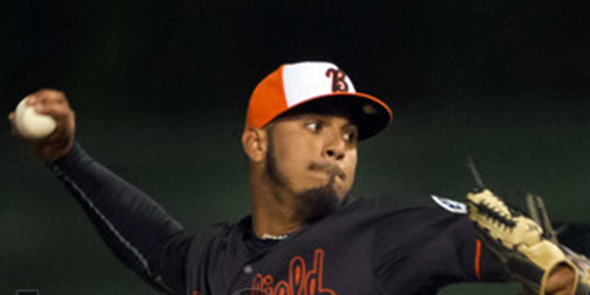 ¡No hit no run combinado! Osmer Morales hace historia con el #Bakersfield en #A+ #MiLB bit.ly/28T0BNb