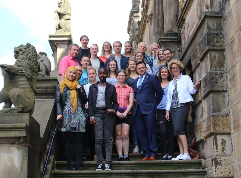 Oxford &amp; Torun fietsen door Leiden unity.nu/Artikelen/leid… <a href="/MoveYourSkills1/">Move Your Skills</a> <a href="/HSLeidenNL/">Hogeschool Leiden</a> <a href="/ROCLeiden/">ROC Leiden</a> <a href="/GemeenteLeiden/">Gemeente Leiden</a>