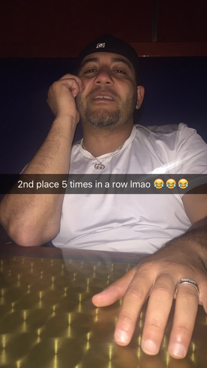 SamAbueid's tweet photo. Anyone have a gun I can use? https://t.co/W13txKmifd