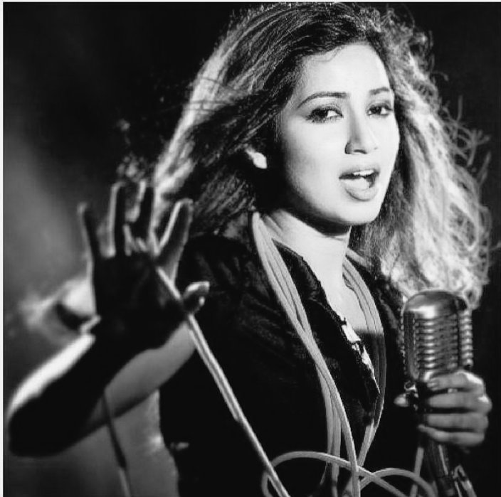 Shatarupa10's tweet photo. @shreyaghoshal GD EVE goddess https://t.co/OMycBAnnSg