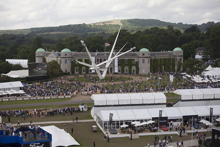 NGKTorque's tweet image. Best view of best automotive event in the world #ngkfos @fosgoodwood