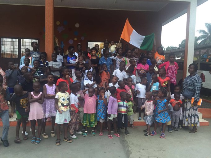 Voir l'image sur Twitter