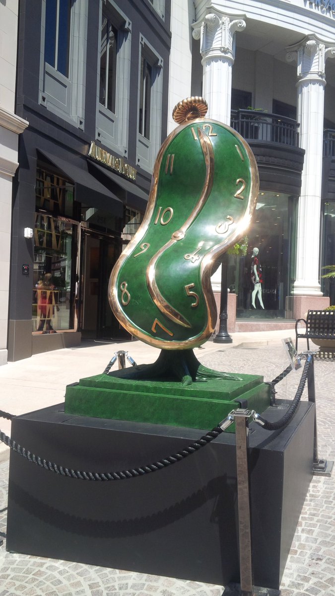LizSingZ4U's tweet photo. #SalvadoreDali outdoor sculpture exhibition in #BeverlyHills on #TwoRodeo #MyDayInLA https://t.co/Atmrje6yRa