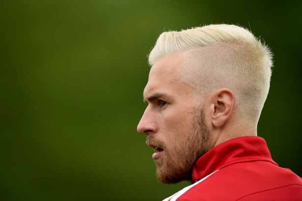 FootballHQ's tweet photo. That moment when Aaron Ramsey scores in the EUROS and Europe dies. 

The Ramsey Effect. https://t.co/twPAjtAAYZ