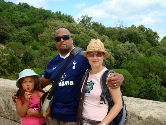 E17ken's tweet photo. Human Being, #European, @QuinsRugbyUnion &amp; @SpursOfficial &amp; proud to be identified with them all. @StrongerIn https://t.co/Z57au3QmP0