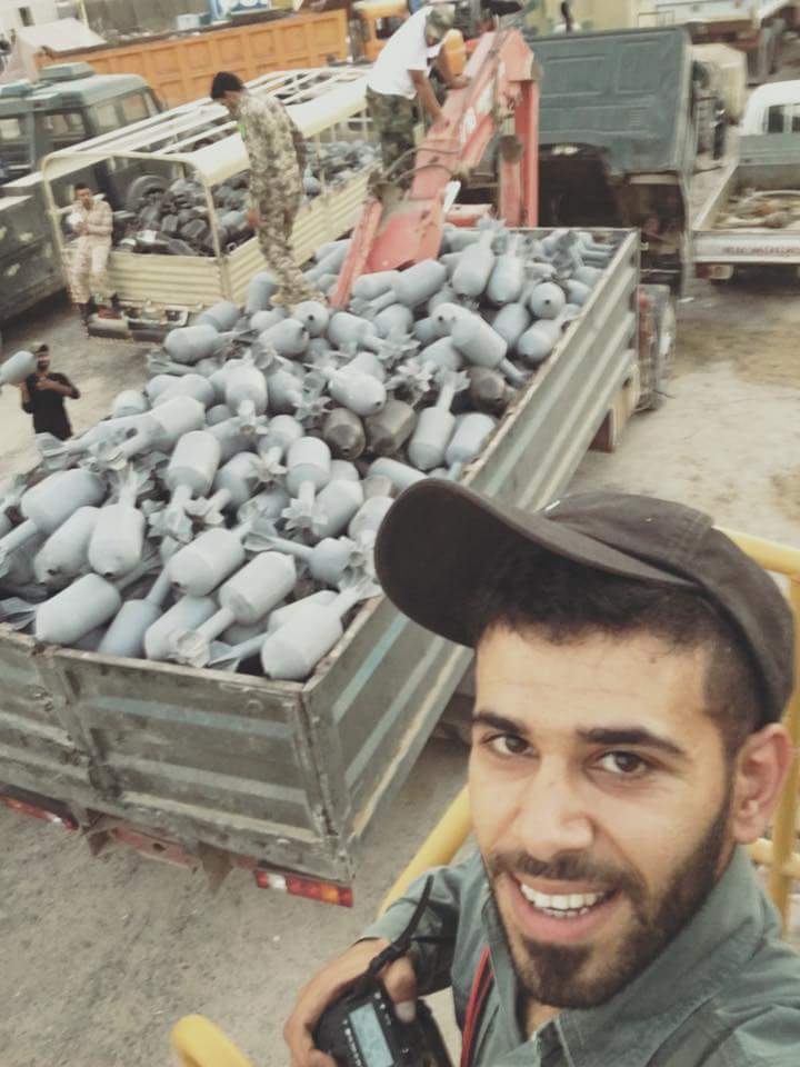 DrAlrudini's tweet photo. اصحوا يا سعوديين اطنان من المتفجرات التي تقتلون بها العراقيين من أموالكم . ماذا فعلنا لكم؟ #داعشيان_يقتلان_والديهم https://t.co/4IKjL7lKnu