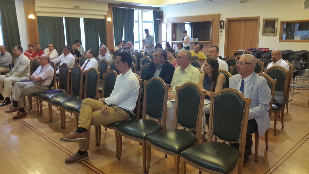 rpknis's tweet photo. Učešće RPK Niš i predstavljanje privrwde regiona na #SEREXPO 2016 https://t.co/We7Ju6m1uJ