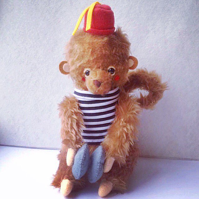 furry_milk's tweet photo. This little monkey is hoping to be in the #etsymadelocal event in #glasgow this year! 😊#glasgowetsy #etsyuk #etsy https://t.co/EE0bbVyClm