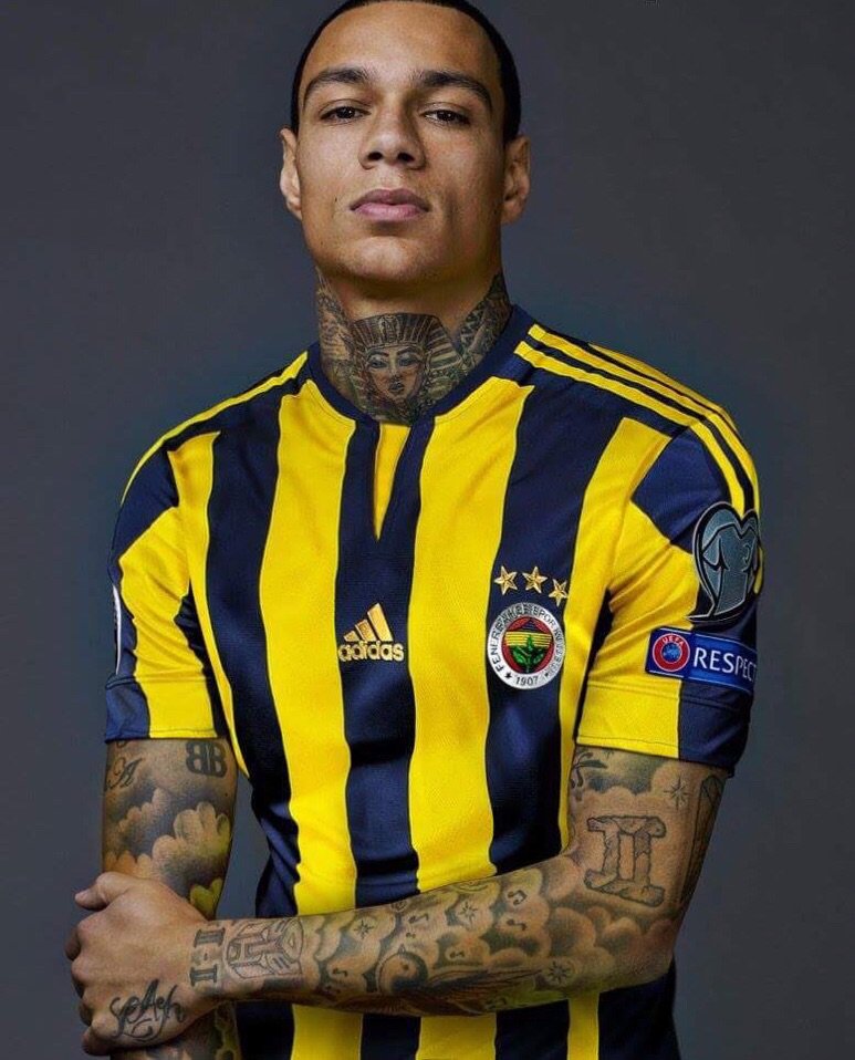 Footy Accumulators on X: Van der Wiel looking like an ASOS model