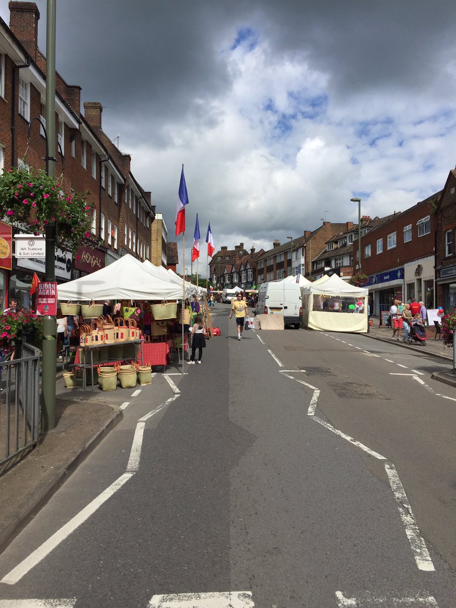 hang-out.com/Oxted tweet media