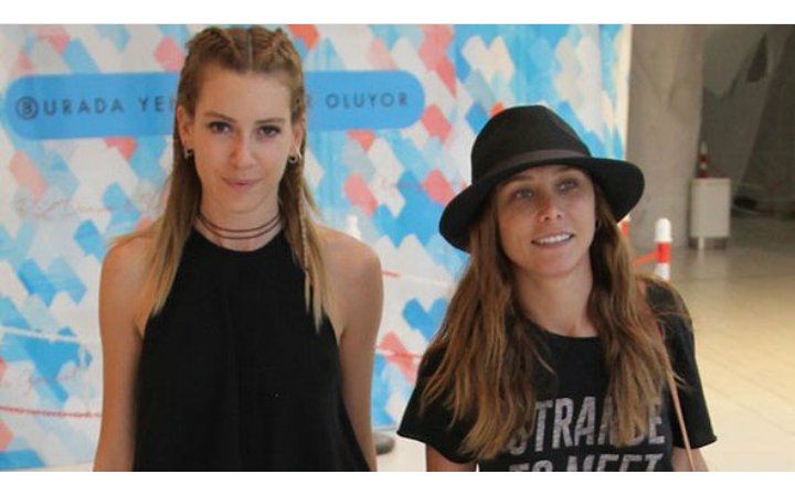 tele_bey's tweet photo. Sinem Kobal ve Burçin Terzioğlu yeni 📷 https://t.co/JOT9otqTxq