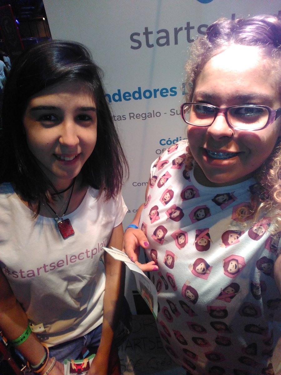 SandriitaValmo6's tweet photo. #StartSelectPlay que maal salgo. Pero bueno JAJAJA https://t.co/1VAgTWquU0