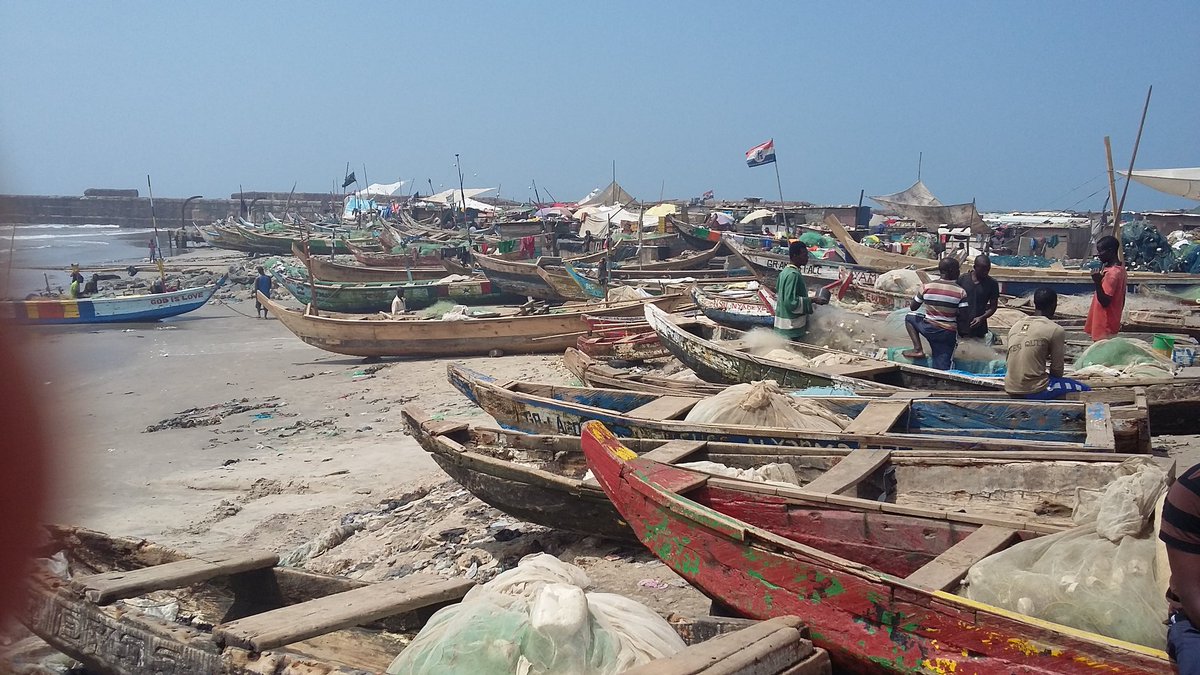 PappyRazzi's tweet image. #TheGhanaWeNeed #BlogCamp16 #Unrestricted where there would be peace for people to go about their livelihood.