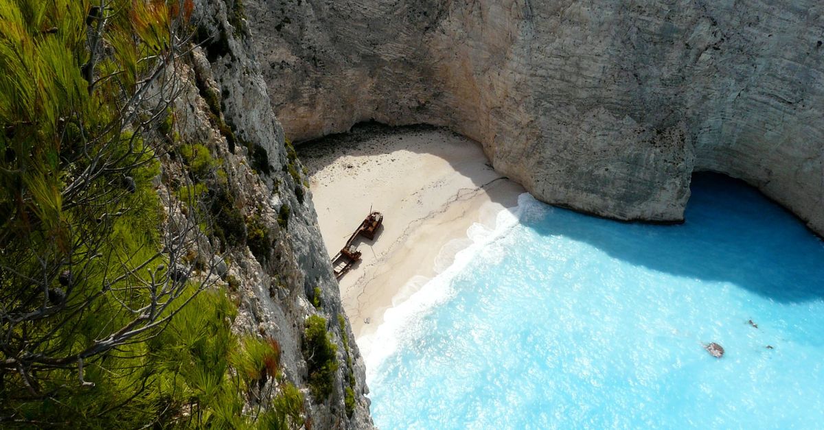 Suzali12's tweet photo. 10 Crazy Vacation Ideas for Thrillseekers - https://t.co/r6w9nZ8lRB

#Vacation https://t.co/Vk2tucc8Us
