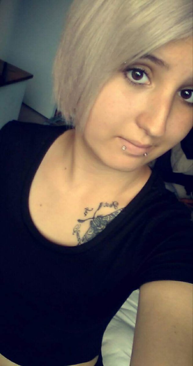Nadia97Enani's tweet photo. Grey!! ♥♡♥ https://t.co/gRrSqAvB65