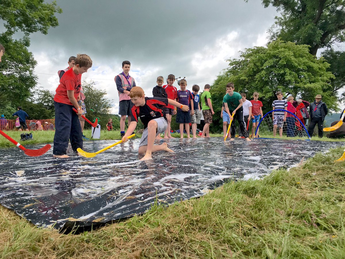 20thSwanScouts's tweet photo. A few of our scouts having fun :-) https://t.co/yFI7VHfoRu