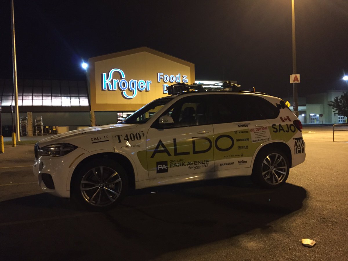 ALDO_RAAM's tweet photo. Last grocery at 3am! #RVBrokedDownEmergency #RAAM2016 https://t.co/q8aUwGhHoY