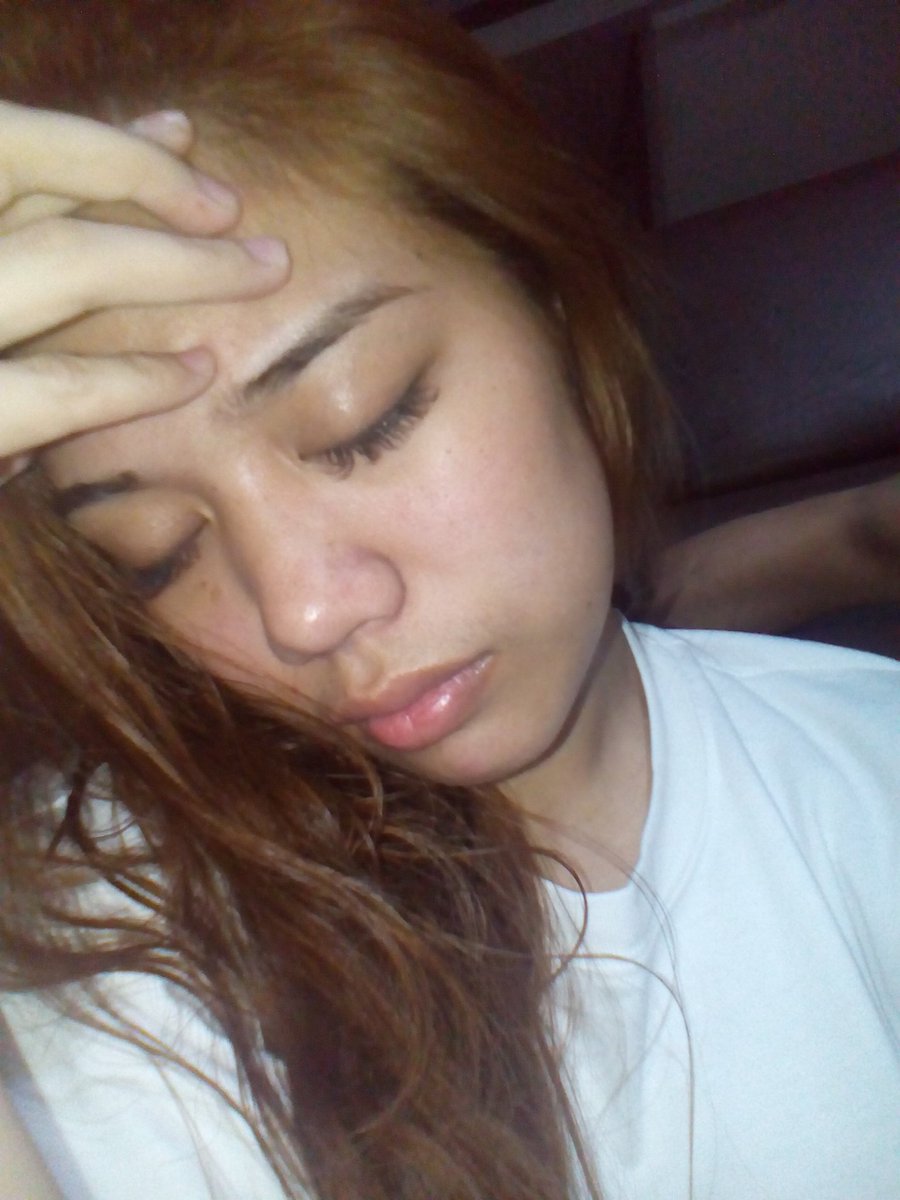 gorghazel's tweet image. The sakit ulo pose haaaay😪😪😪