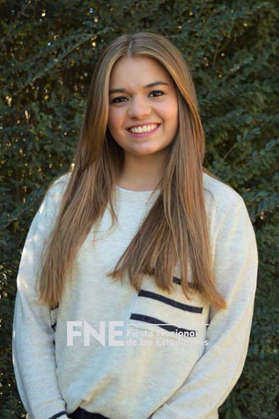 fnejujuyok's tweet photo. COLEGIO NUEVA SIEMBRA
#FNE2016
#Reina BELÉN CARRILLO
#1raP VICTORIA SEGURA
#2daP FÁTIMA CAZON https://t.co/QwO6iTxdsX