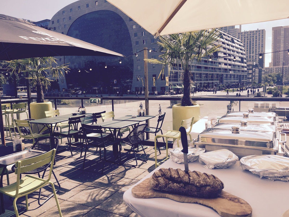 bistrobar010's tweet photo. Iets te vieren? Boek uw event op het #stadsterras van de @bistrobar010 Meer info via Aspa@bistrobarbinnenrotte.nl https://t.co/6fVgXIkLUh